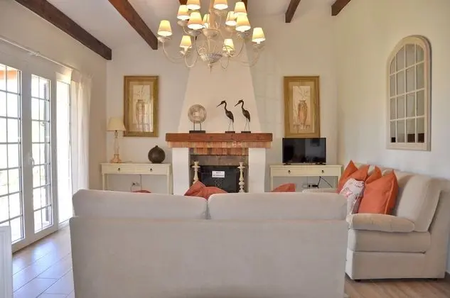Villa, 3 Yatak Odası, Şömine