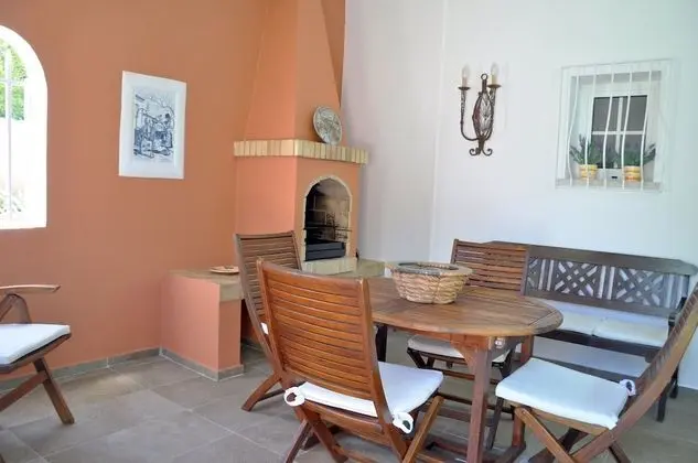 Villa, 3 Yatak Odası, Şömine