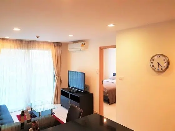 Apart Daire, 1 En Büyük (King) Boy Yatak ve Çekyat