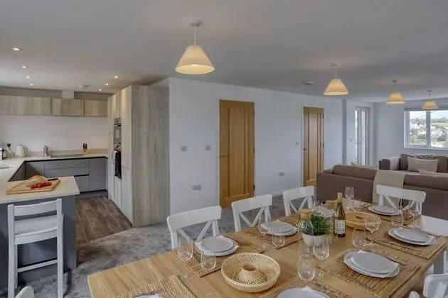 Apart Daire (4 Bedrooms)