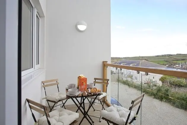 Apart Daire (4 Bedrooms)
