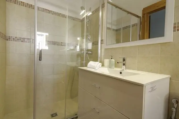 Apart Daire, 4 Yatak Odası