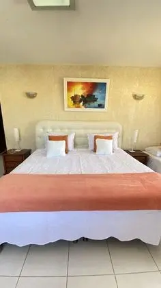 Superior Tek Büyük veya İki Ayrı Yataklı Oda