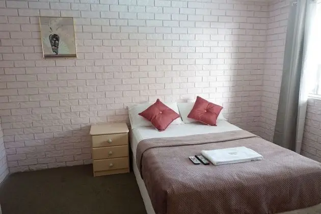 Basic Tek Büyük Yataklı Oda, 1 Çift Kişilik Yatak, Ortak Banyo