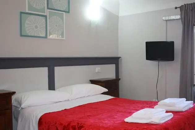 Basic Tek Büyük veya İki Ayrı Yataklı Oda, Sigara İçilmez