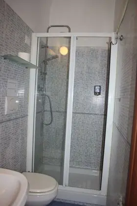 Basic Tek Kişilik Oda, Sigara İçilmez