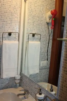 Basic Tek Kişilik Oda, Sigara İçilmez