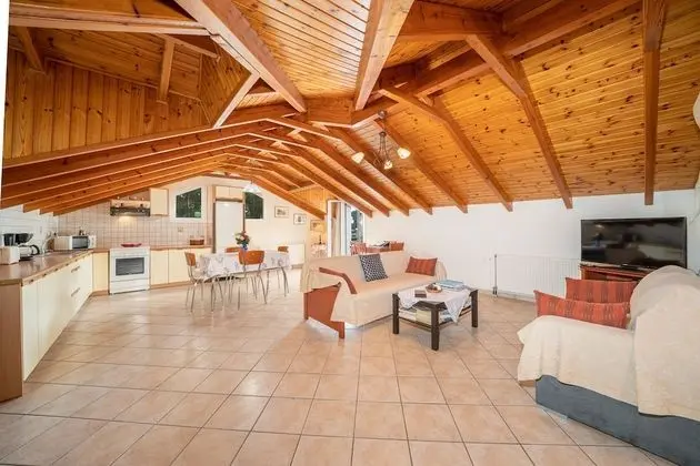 Luxury Apart Daire, 2 Yatak Odası (Attic)