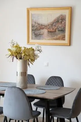 Luxury Çatı Katı Süiti (Penthouse)