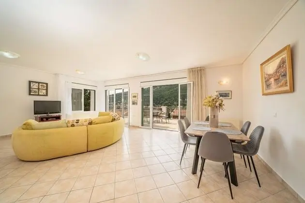 Luxury Çatı Katı Süiti (Penthouse)