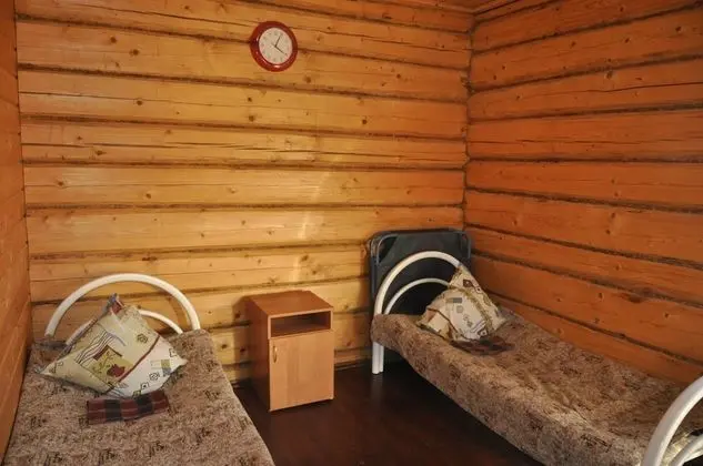 Basic Kır Evi, Birden Çok Yatak, Sigara İçilmez, Göl Manzaralı