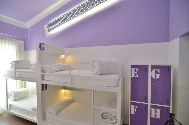Ortak Ranzalı Oda, Ortak Banyo (1 bed in room for 8 people)