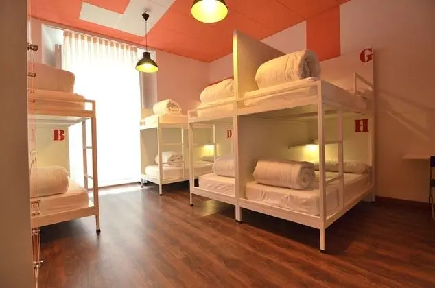 Ortak Ranzalı Oda, Özel Banyo (1 bed in room for 8 people)