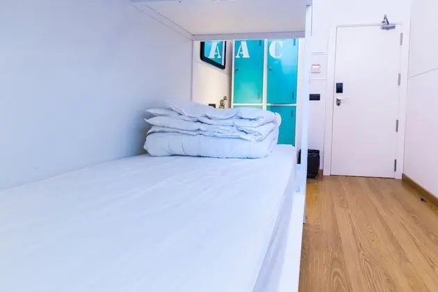 Ortak Ranzalı Oda, Karma Ranzalı Oda, Ortak Banyo (Individual Bed )