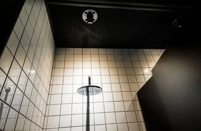 Ortak Ranzalı Oda, Karma Ranzalı Oda, Ortak Banyo (Individual Bed )