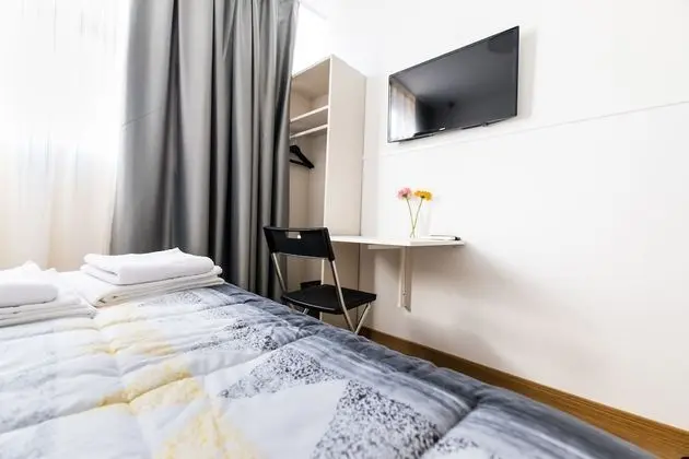 Tek Büyük Yataklı Oda, Ortak Banyo