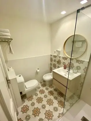 Comfort Üç Kişilik Oda, Özel Banyo