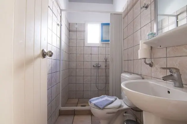 Üç Kişilik Oda