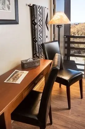 Deluxe Oda, 1 En Büyük (King) Boy Yatak