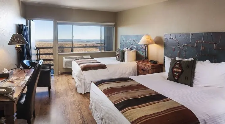 Kiva Room Two Double Beds