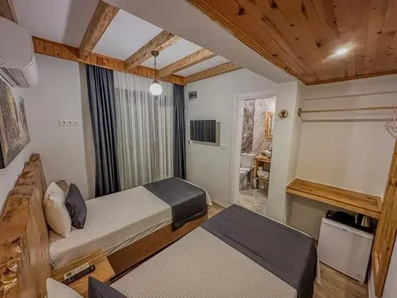 Standart Oda, Bahçe Manzaralı
