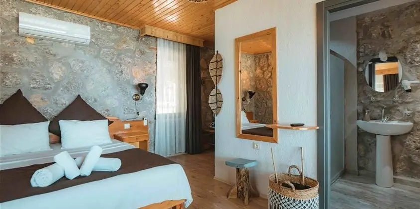 Mango Suite Oda