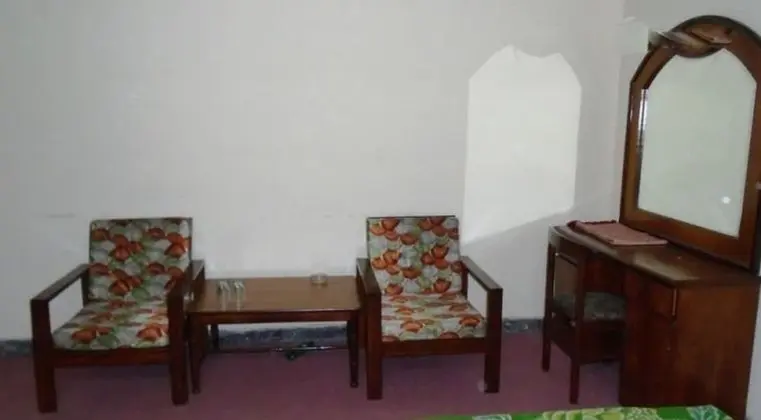 Tek Büyük Yataklı Oda