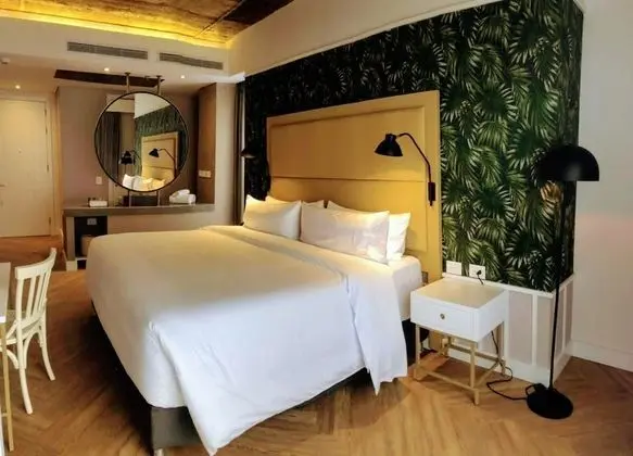 Oda, 1 En Büyük (King) Boy Yatak, Sigara İçilmez