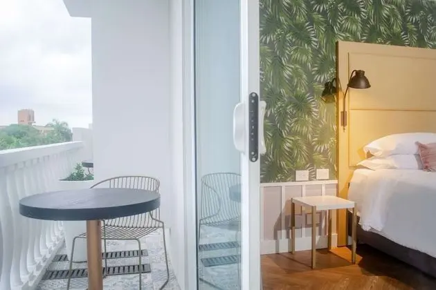 Premium Oda, 1 En Büyük (King) Boy Yatak, Sigara İçilmez, Balkon