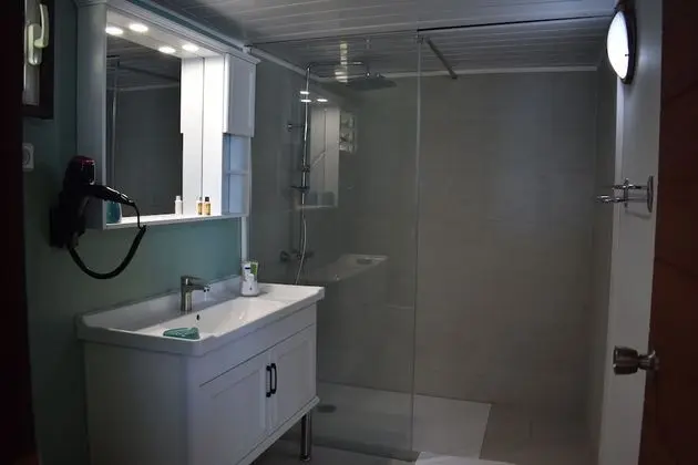 Traditional Bungalov, 2 Yatak Odası, Bahçe Manzaralı, Bahçeli (Haari - sleeps 5)