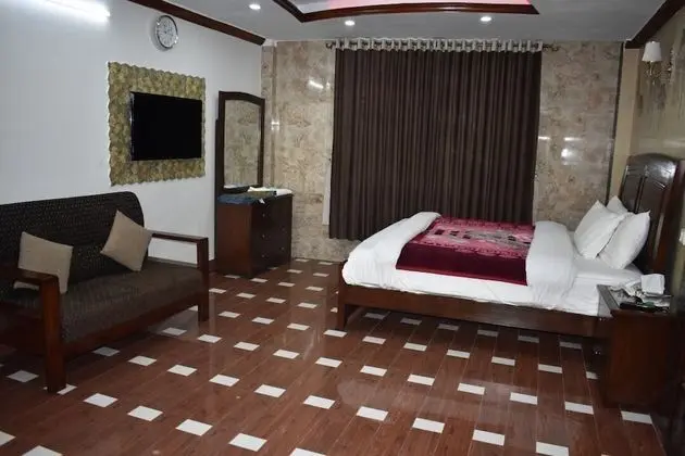 Deluxe Tek Büyük Yataklı Oda