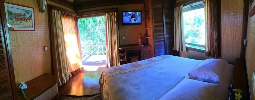 Standard Bungalov, 1 En Büyük (King) Boy Yatak, Lagün Manzaralı