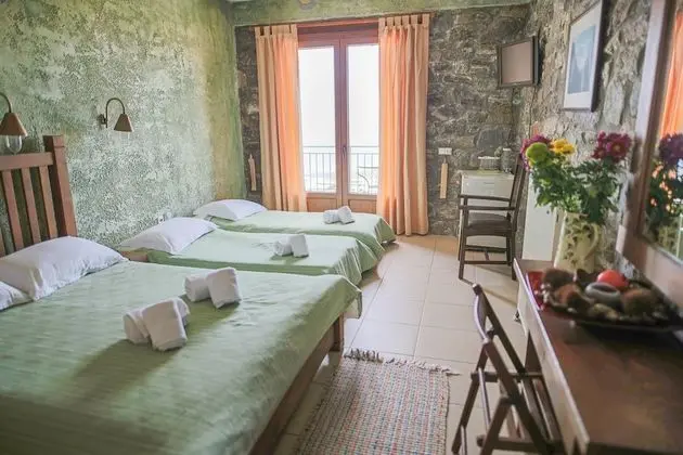 Dört Kişilik Oda