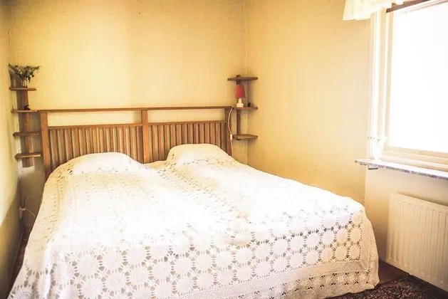 Tek Büyük Yataklı Oda, Ortak Banyo