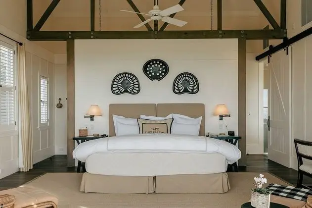 Grand Ridge Junior Suite