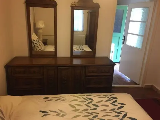 Apartment 3