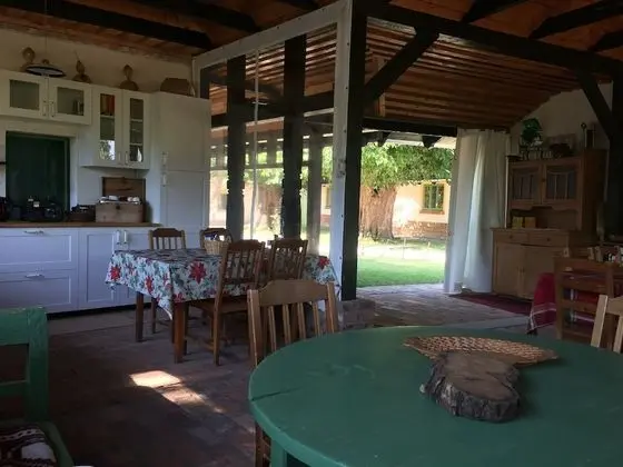Apartment 4