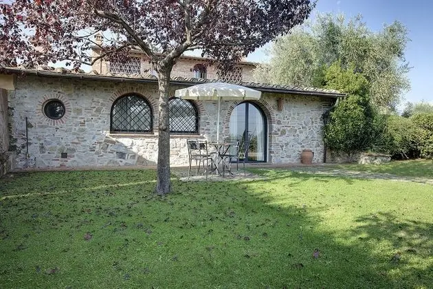 Apartment for 3 people with private garden
