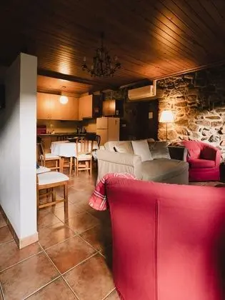 Kır Evi, 2 Yatak Odası, Küçük Mutfak