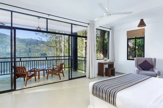 Deluxe Chalet with lake View