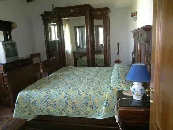 Tek Büyük Yataklı Oda