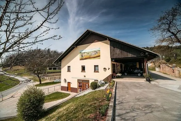 Apart Daire (Farm Stay Ana - Apartment 1)