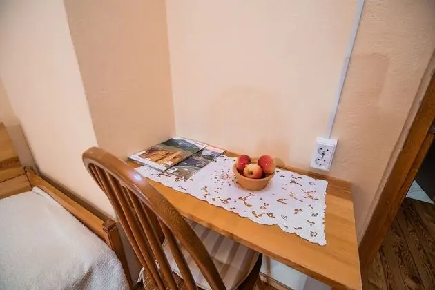 Üç Kişilik Oda