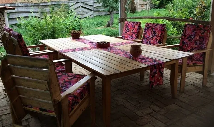 Deluxe Tek Büyük Yataklı Oda, Bahçe Manzaralı