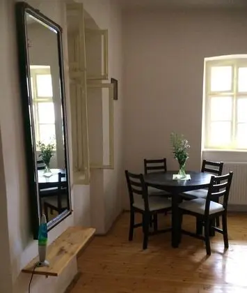 Süit, Sigara İçilmez, Bahçe Manzaralı