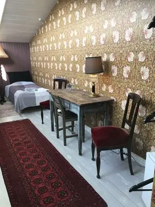 İki Ayrı Yataklı Oda, Ortak Banyo (Værelse 3)