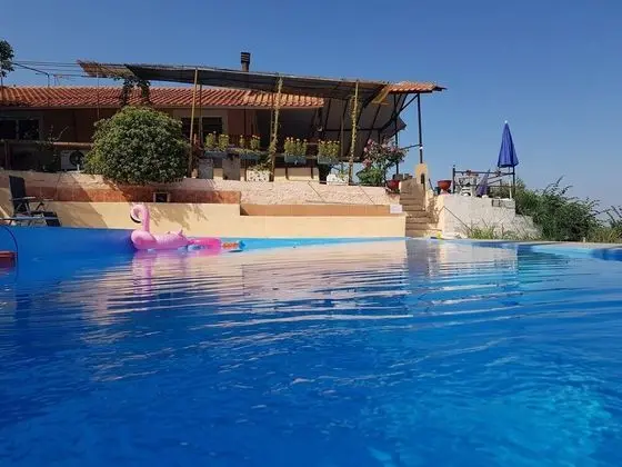Ev, 2 Yatak Odası, Balkon