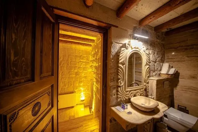 Çift Kişilik, Kale Manzaralı, Balkonlu
