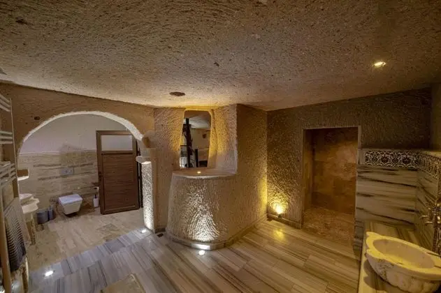 Queen Suite, Bahçe Manzaralı, Jakuzili