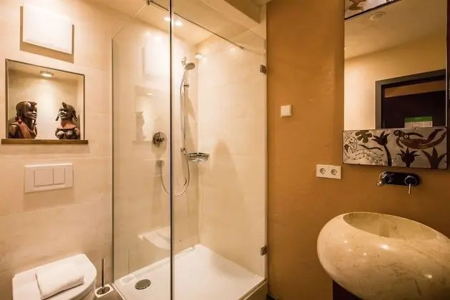 Comfort Tek Büyük Yataklı Oda